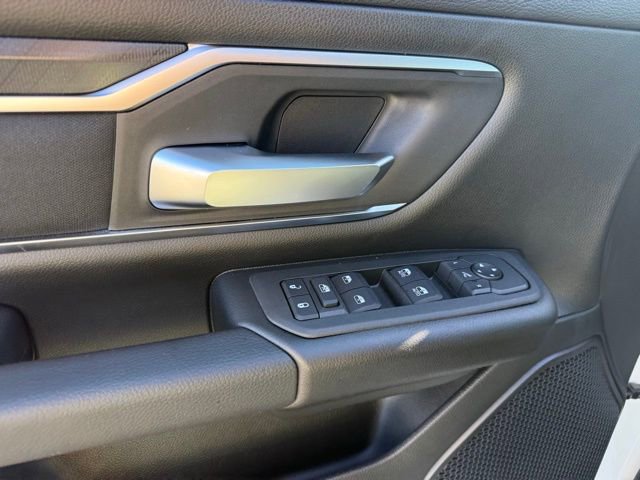 New 2026 RAM 1500 4x4 Crew Cab image 14