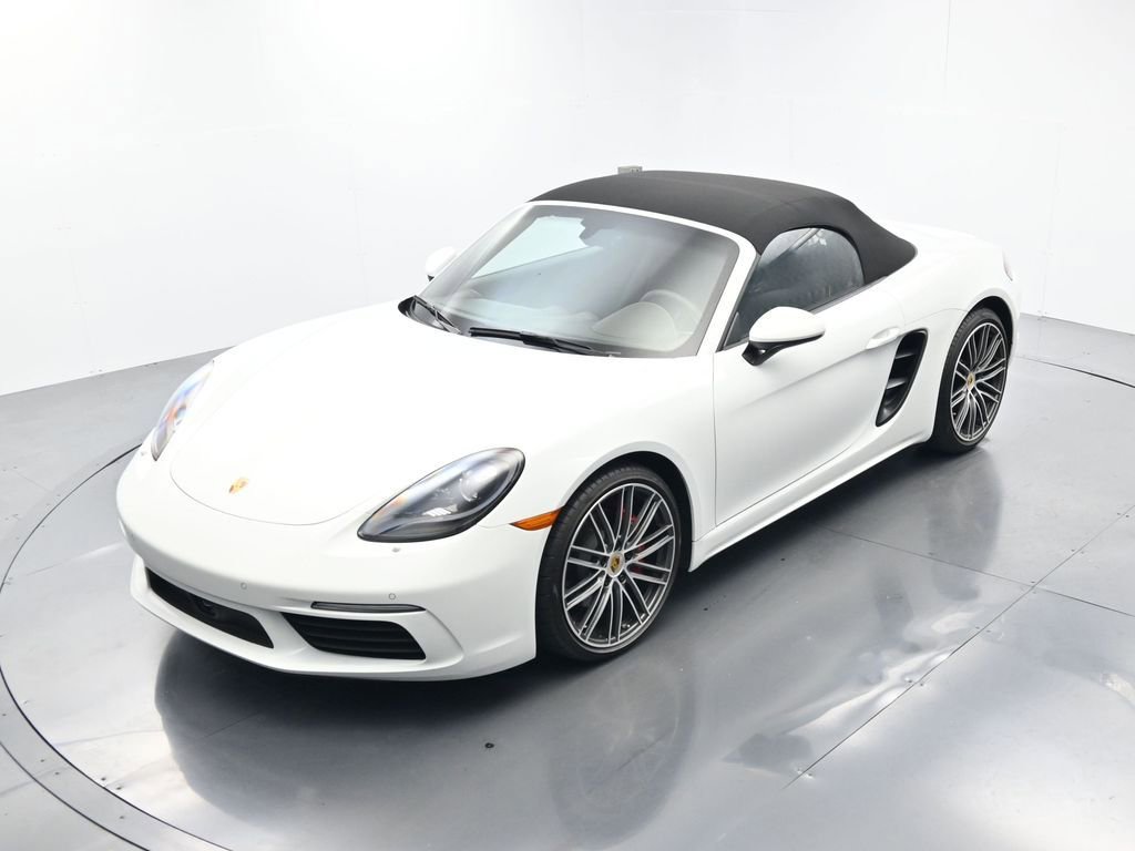 Certified 2025 Porsche 718 Boxster S image 31
