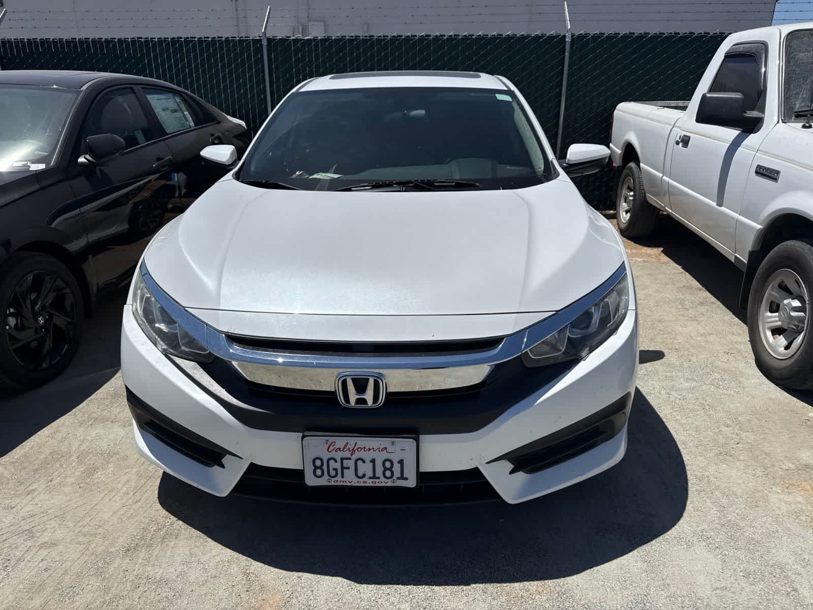 Used 2018 Honda Civic EX image 2
