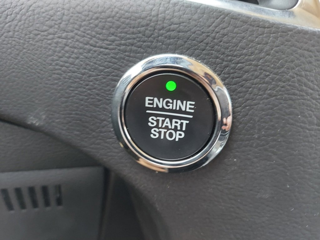 Certified 2024 Ford Edge Titanium image 25