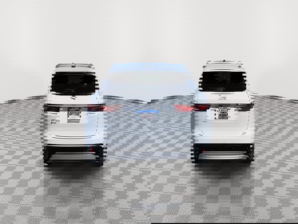 Used 2022 Jaguar F-PACE S image 6