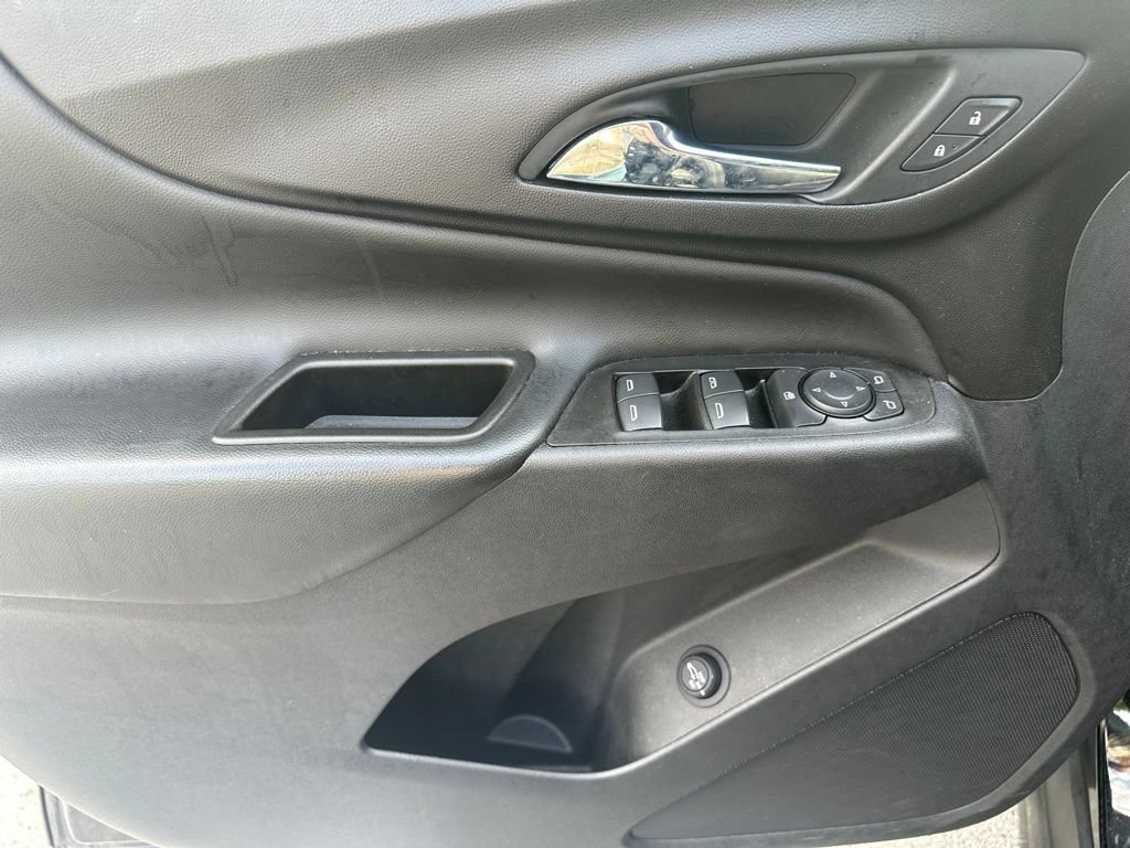 Used 2021 Chevrolet Equinox LT FWD image 10