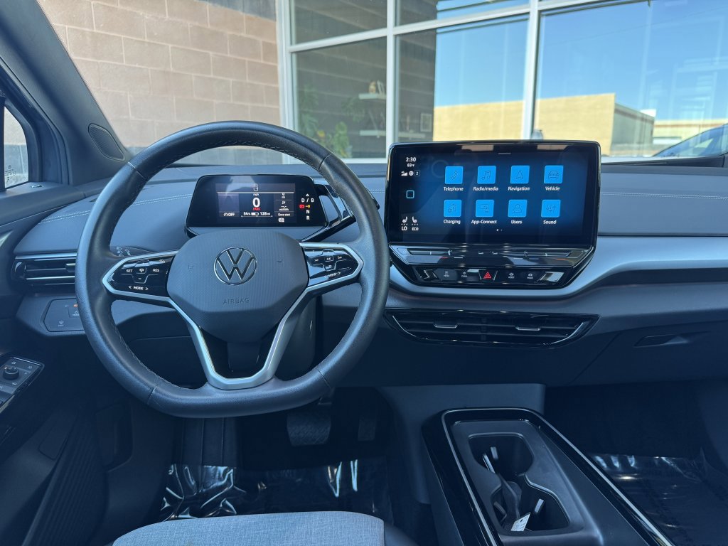 Used 2023 Volkswagen ID.4 Pro image 16