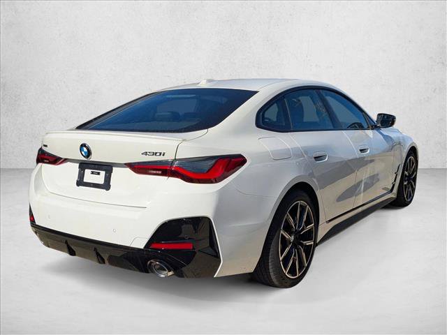 Used 2025 BMW 430i xDrive w/ M Sport Package image 4