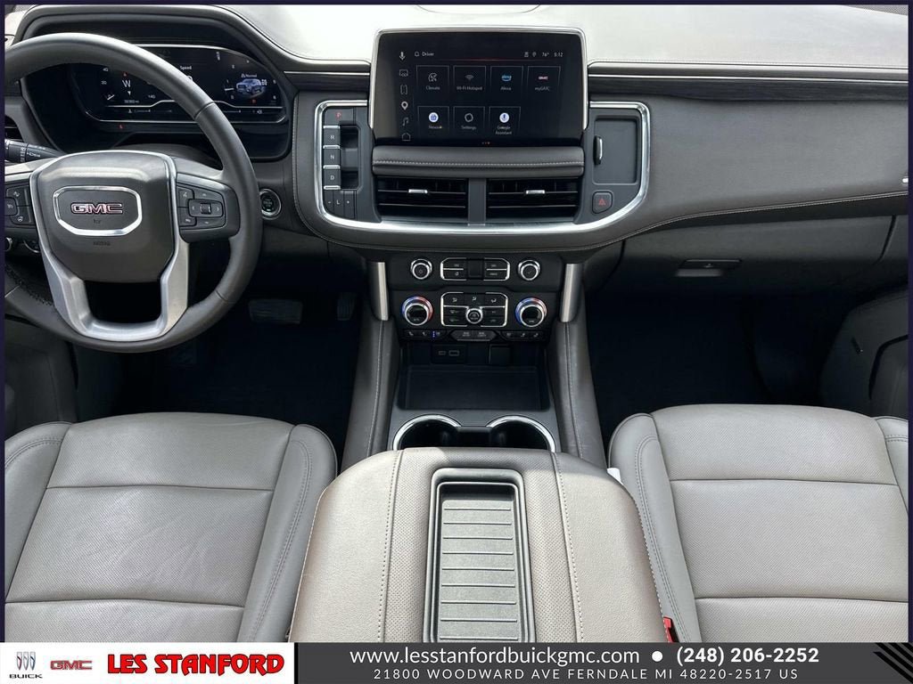 Used 2023 GMC Yukon XL SLT w/ SLT Premium Package AWD/4WD image 16