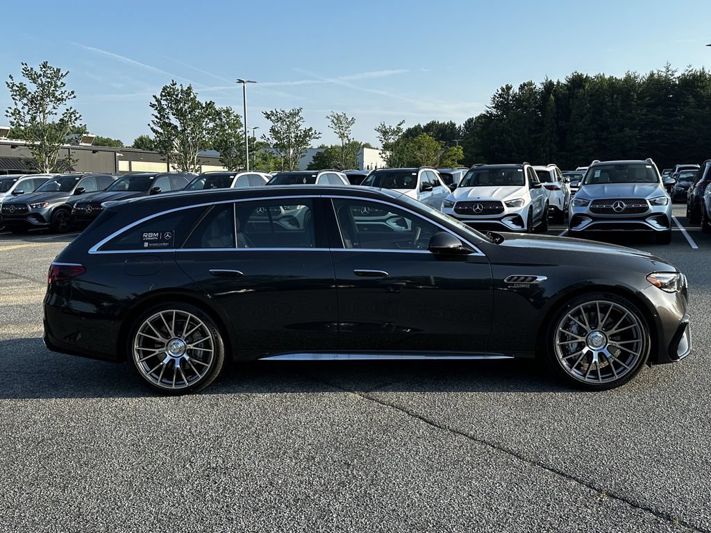 New 2026 Mercedes-Benz E 53 AMG e 4MATIC Wagon image 8