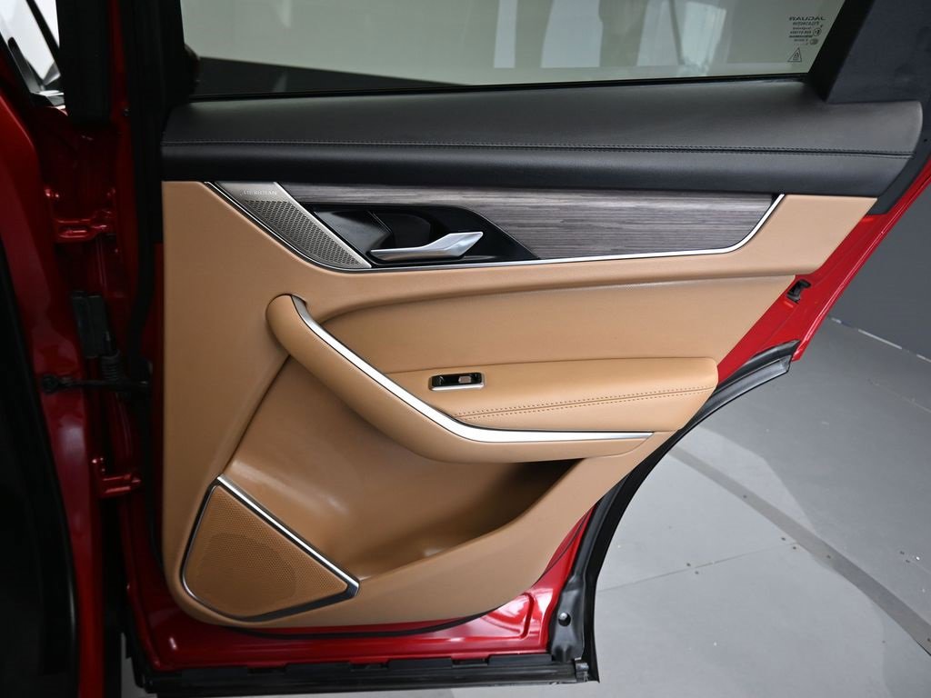 Used 2023 Jaguar F-PACE S image 38