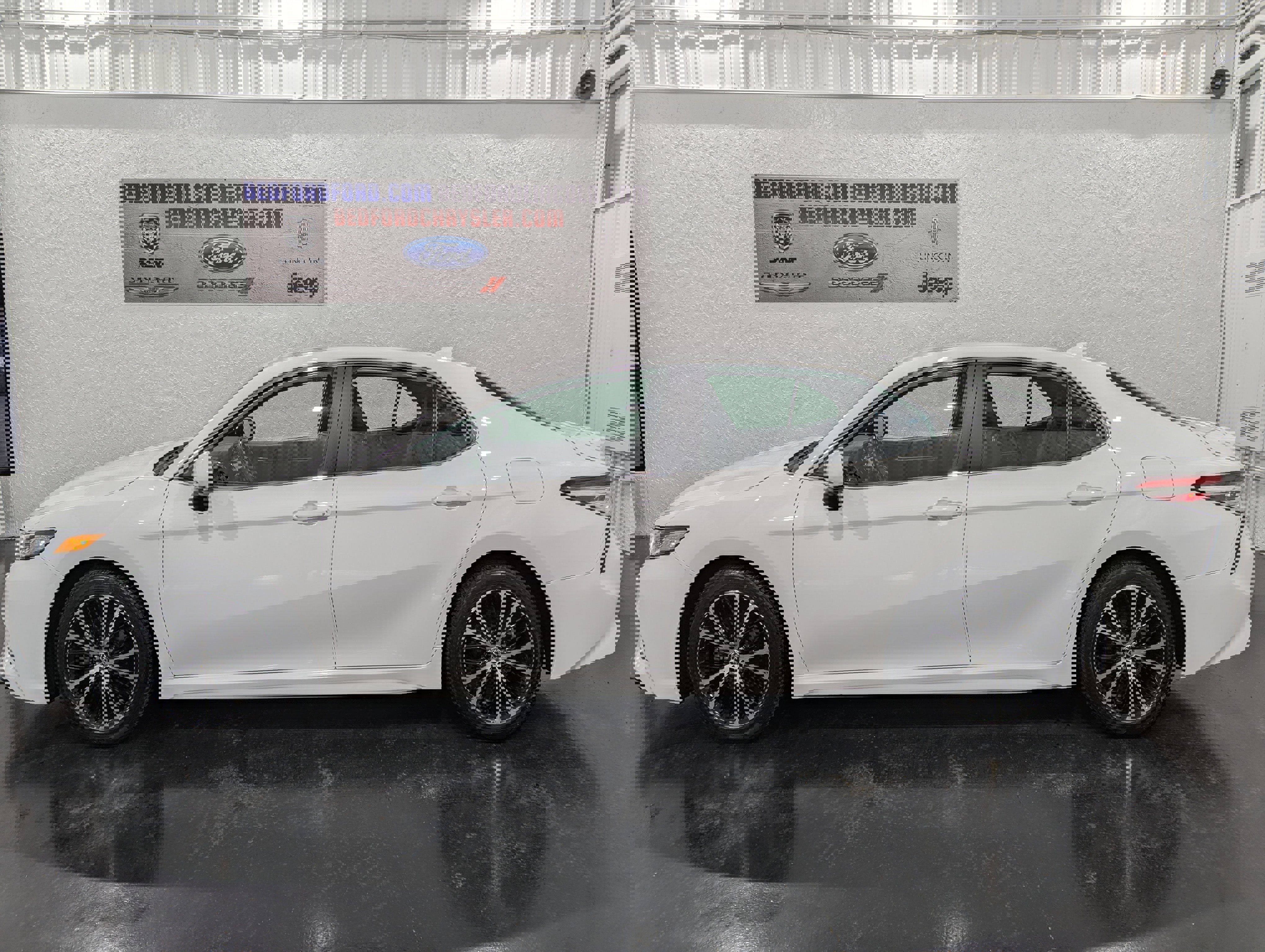 Used 2020 Toyota Camry SE image 2