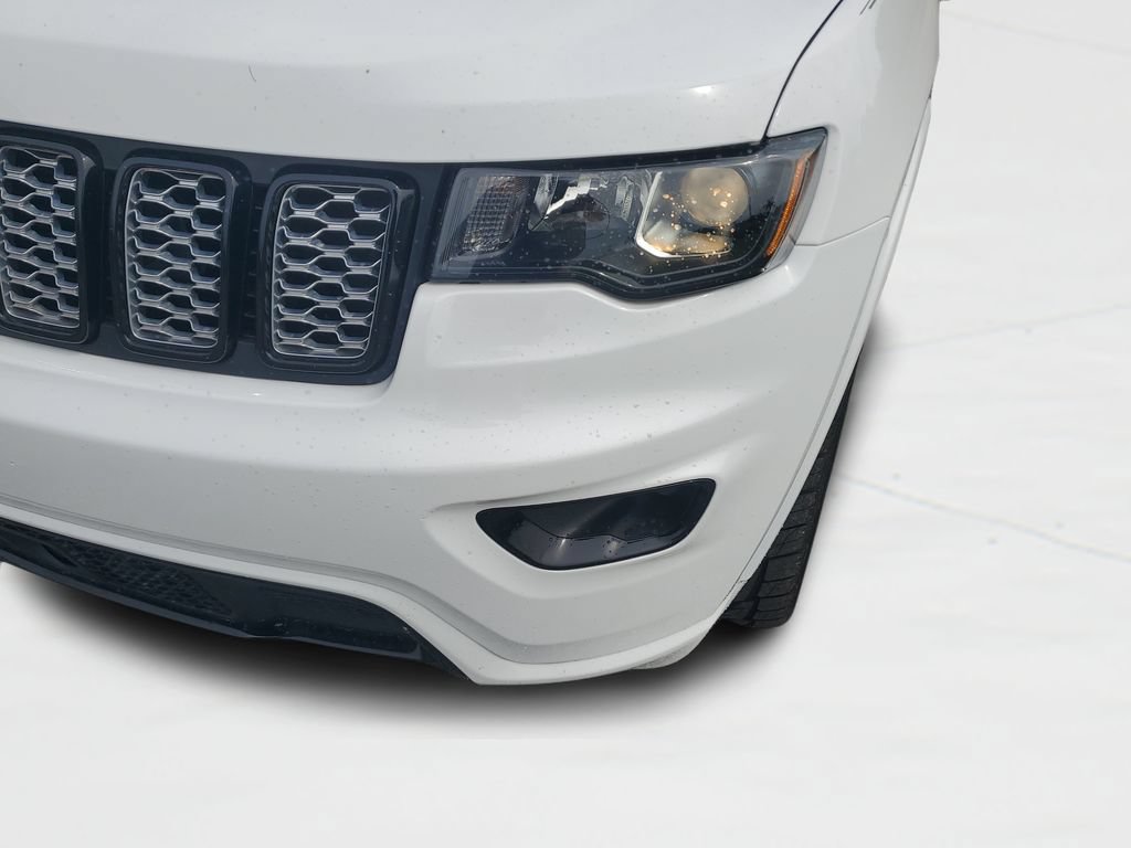 Used 2021 Jeep Grand Cherokee Laredo X RWD image 24