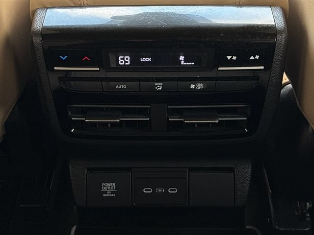 Used 2025 Acura MDX w/ Technology Package AWD/4WD image 14