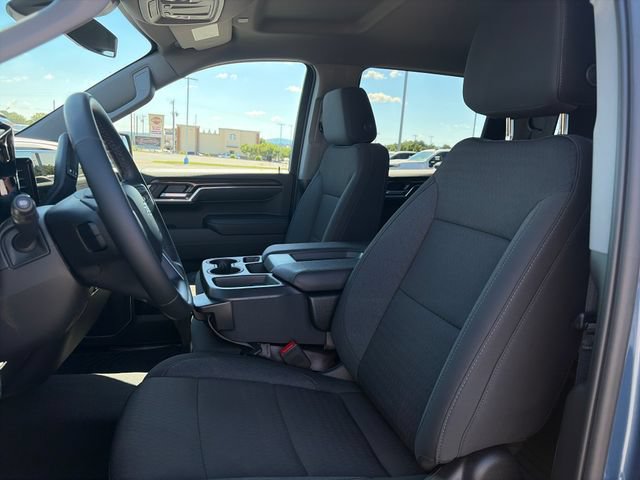 Used 2024 Chevrolet Silverado 1500 LT AWD/4WD image 16