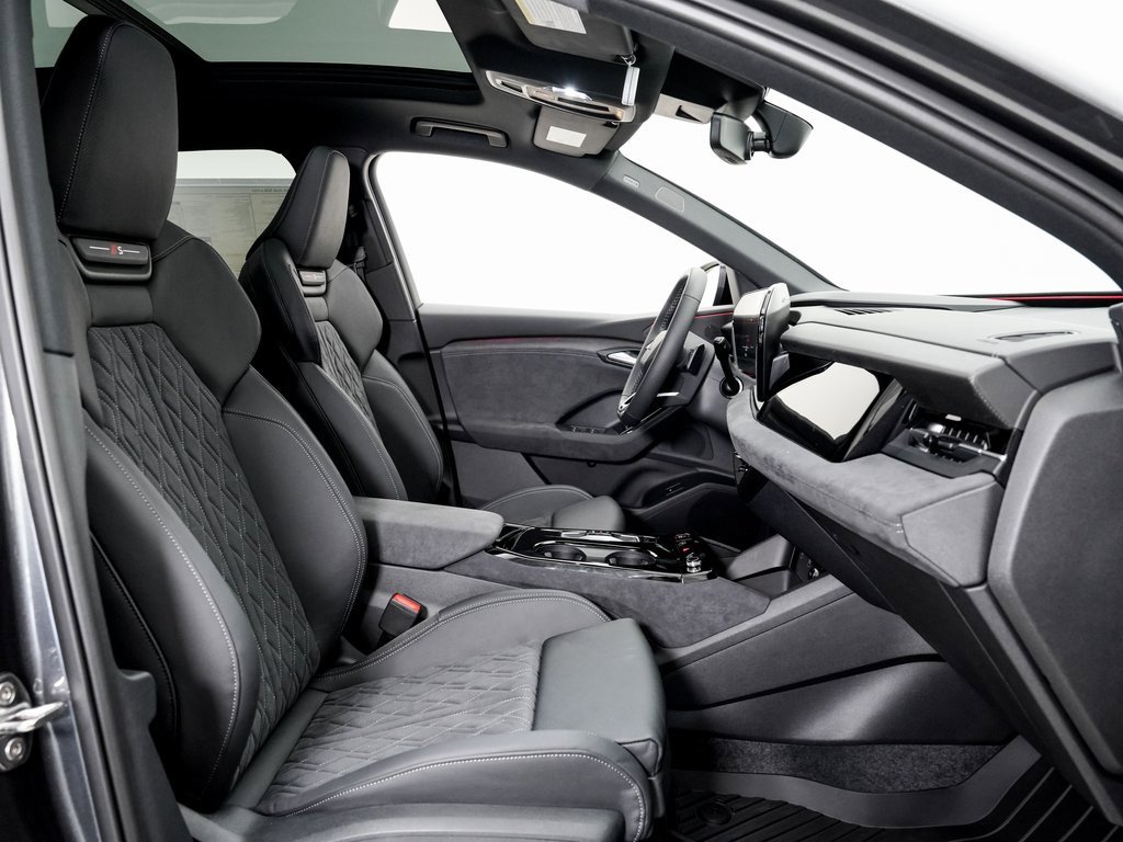New 2025 Audi SQ6 e-tron Premium Plus image 20