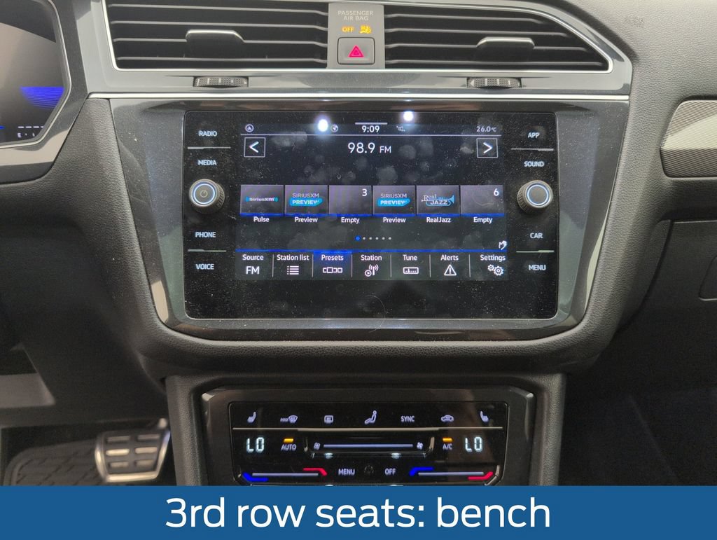 Used 2023 Volkswagen Tiguan SE R-Line FWD image 27