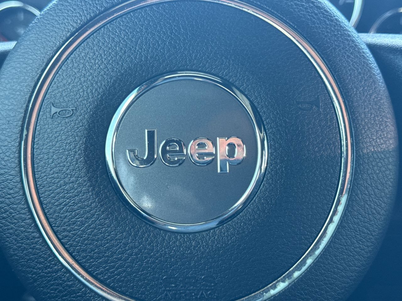 Used 2017 Jeep Wrangler Unlimited Rubicon w/ Cold Weather Group AWD/4WD image 25