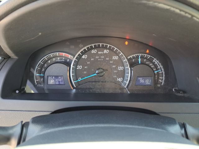 Used 2013 Toyota Camry XLE w/ Leather Pkg FWD image 11