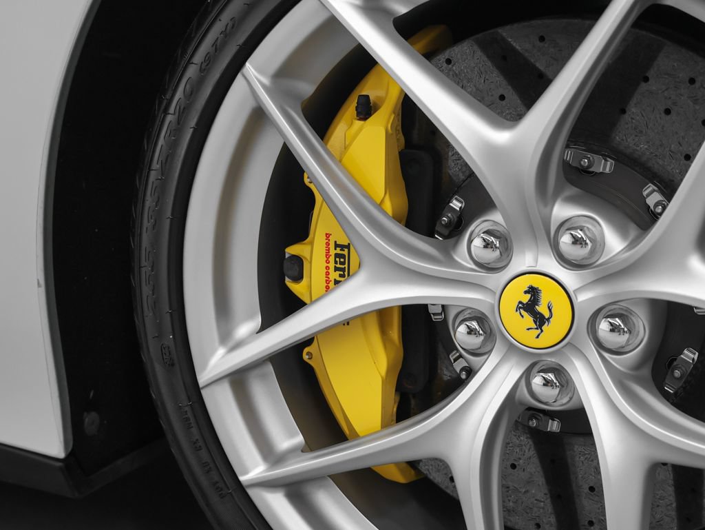 Certified 2014 Ferrari F12 Berlinetta RWD image 13