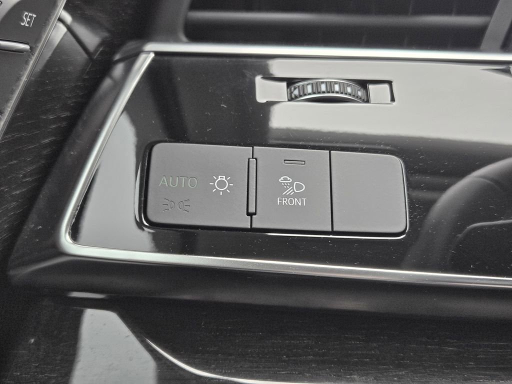 Certified 2023 Audi Q7 2.0T Premium w/ Convenience Package image 28