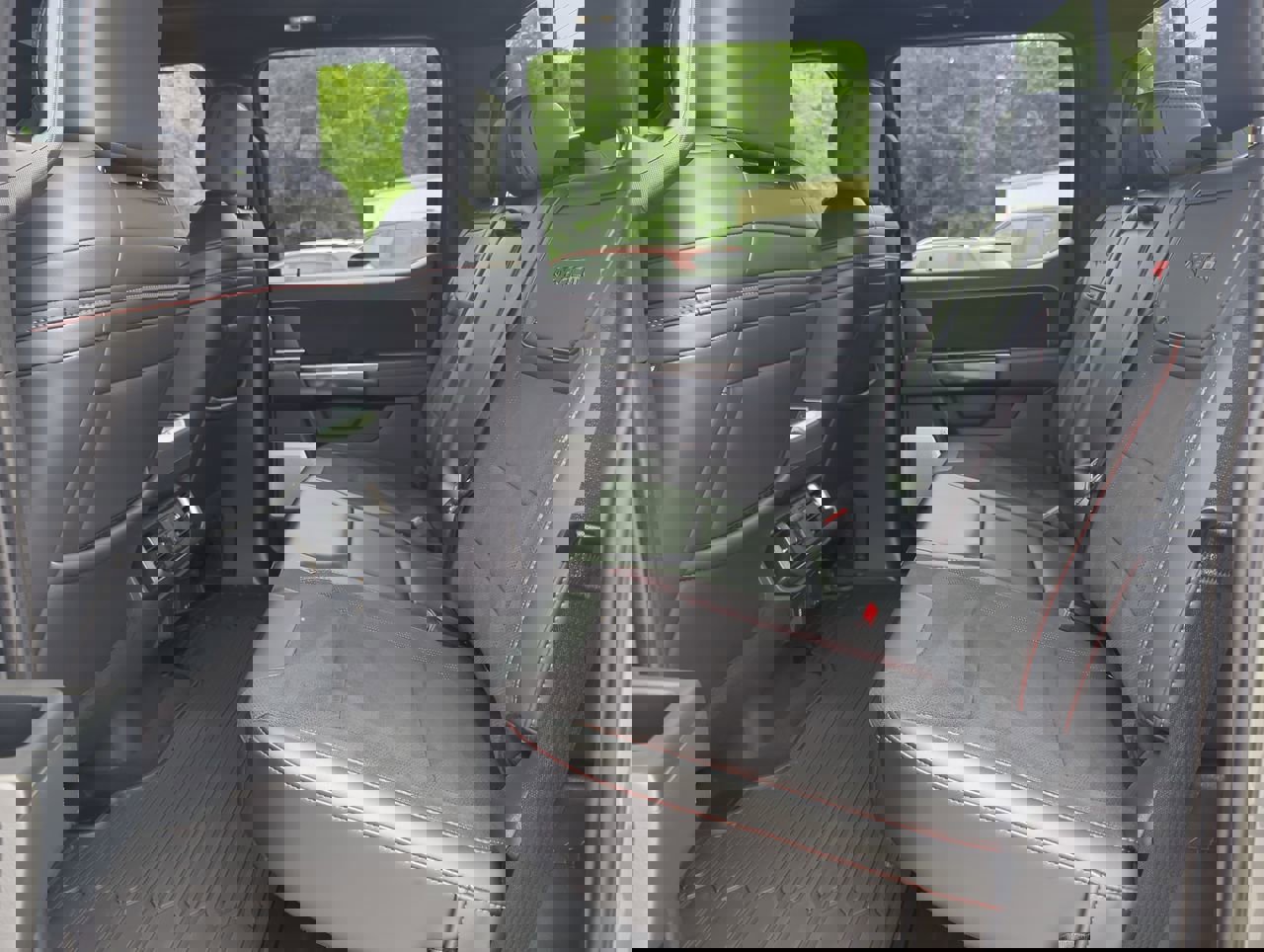 Used 2025 Ford F150 Raptor w/ Equipment Group 803A Raptor R AWD/4WD image 12