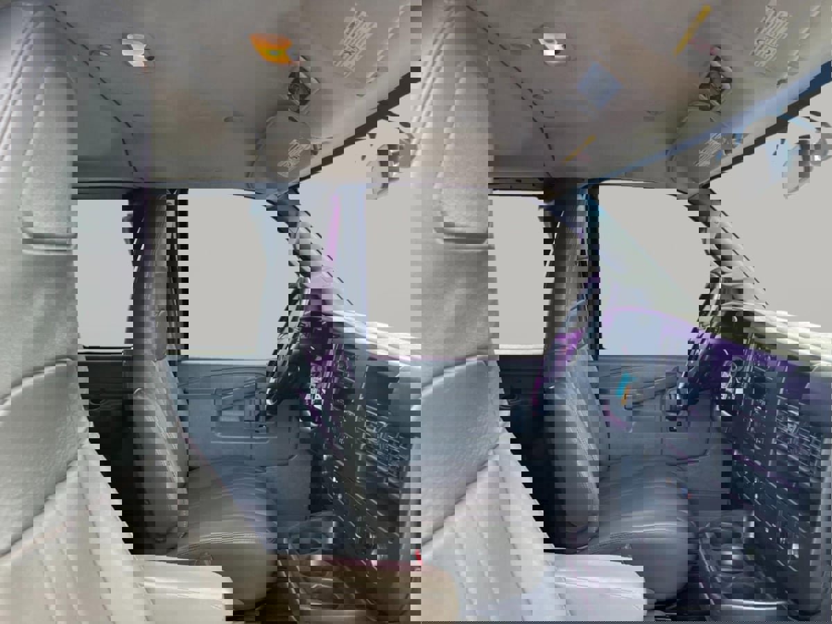 Used 2020 Chevrolet Express 3500 LS image 18