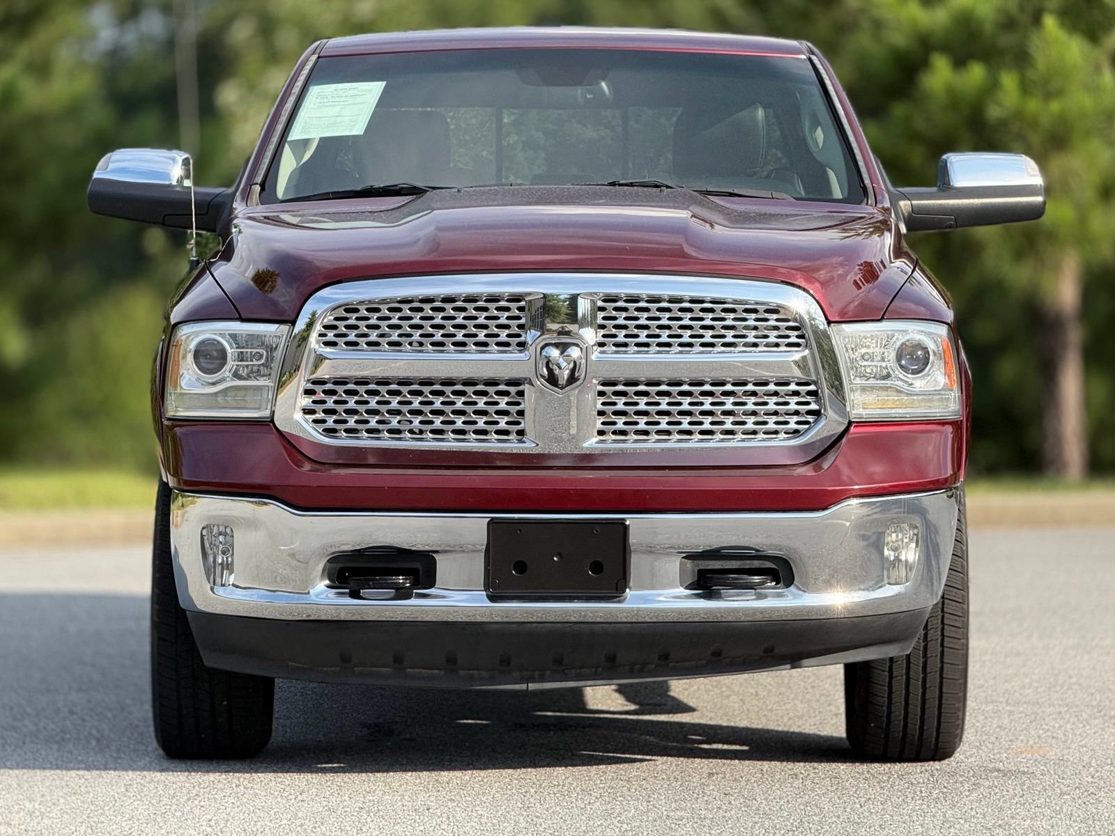 Used 2016 RAM 1500 Laramie AWD/4WD image 3