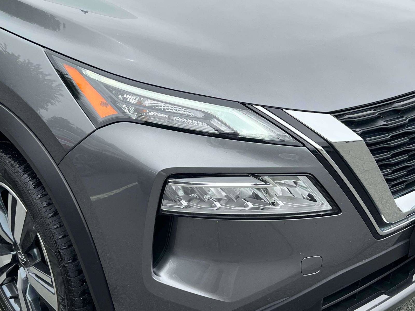 Used 2023 Nissan Rogue SL AWD/4WD image 7