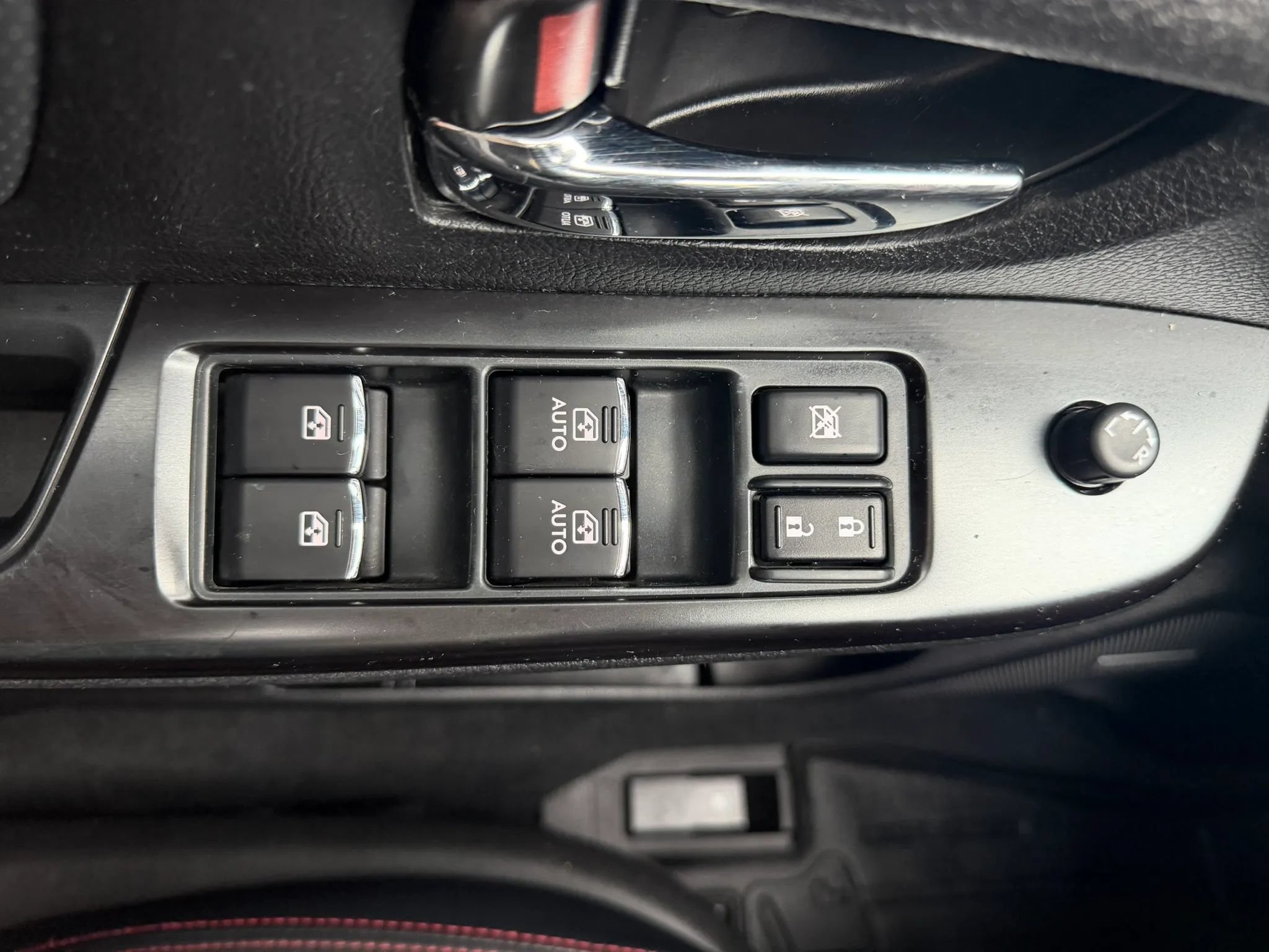 Used 2017 Subaru WRX Limited AWD/4WD image 25