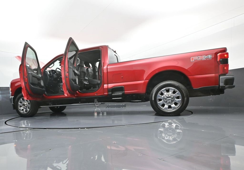 Used 2024 Ford F350 Lariat w/ Lariat Ultimate Package image 47