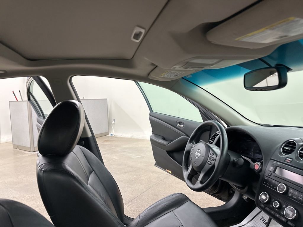 Used 2012 Nissan Altima 2.5 SL w/ 2.5SL Pkg image 19