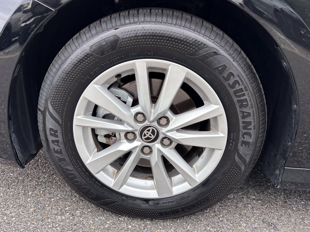 Used 2026 Toyota Camry LE FWD image 41