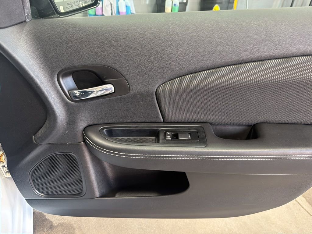 Used 2014 Dodge Avenger SXT w/ Blacktop Package image 23