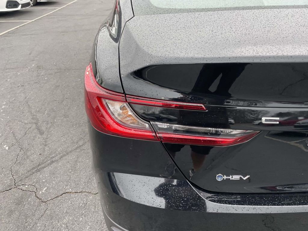 Used 2025 Toyota Camry LE image 20