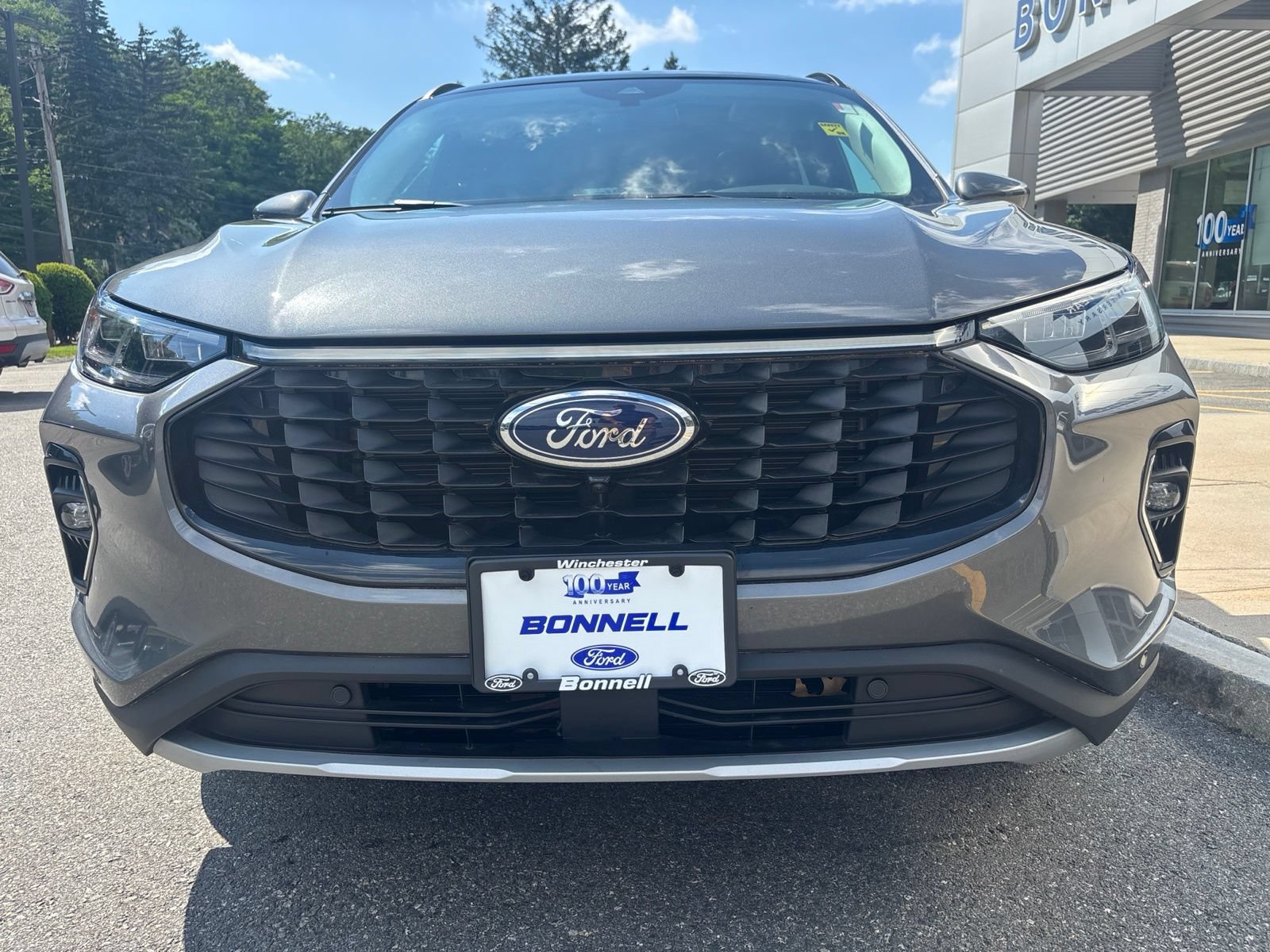 Used 2023 Ford Escape Platinum AWD/4WD image 9