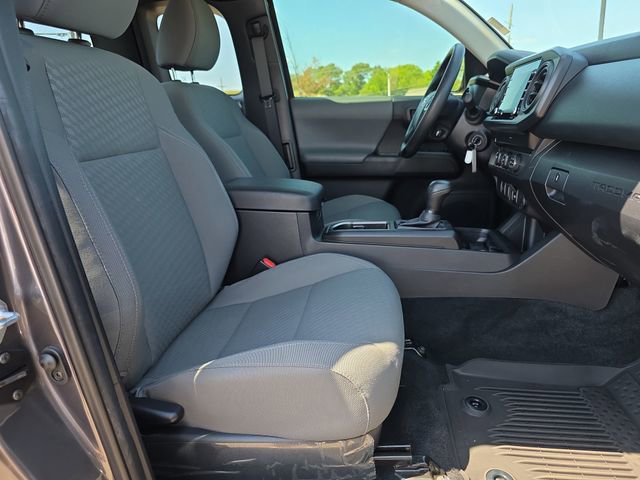 Used 2022 Toyota Tacoma SR image 14