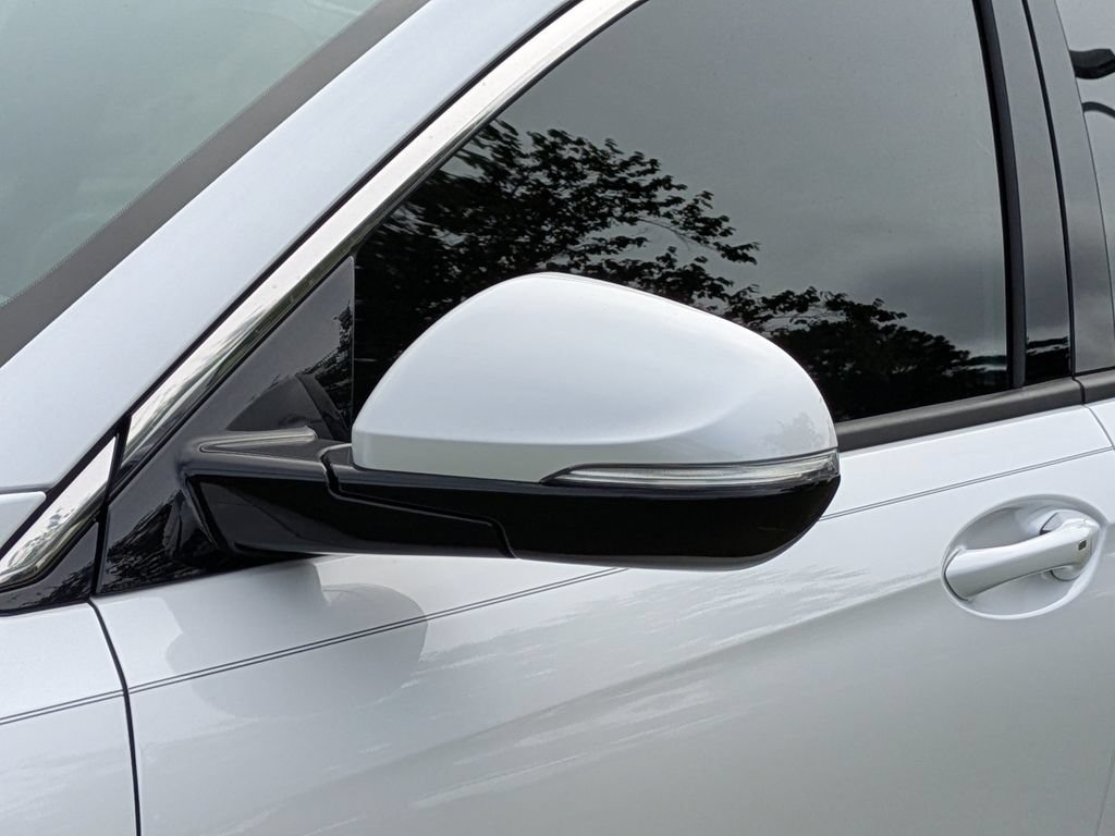 Used 2024 Buick Envista Avenir FWD image 11
