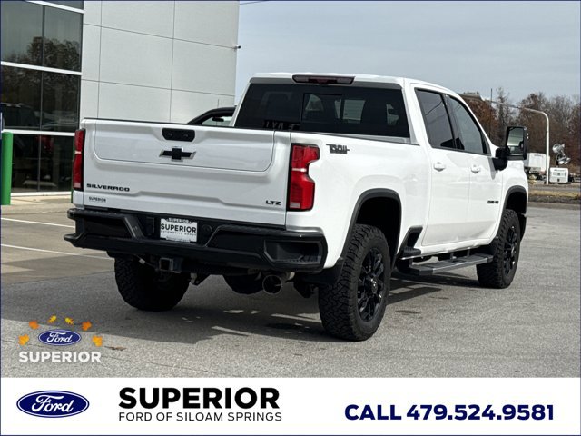 Used 2025 Chevrolet Silverado 2500 LTZ w/ LTZ Plus Package image 3