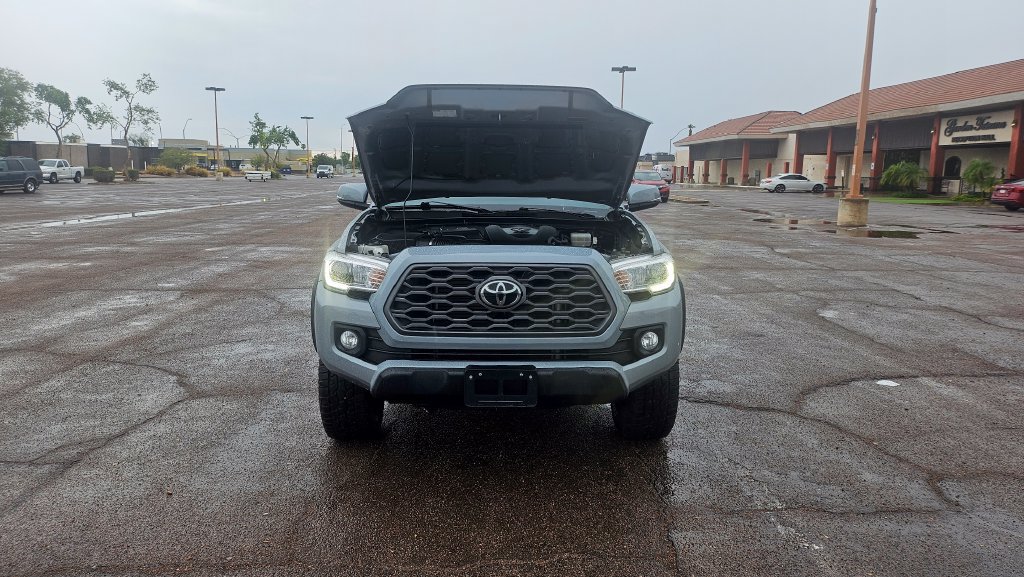 Used 2021 Toyota Tacoma TRD Off-Road w/ Technology Package AWD/4WD image 37