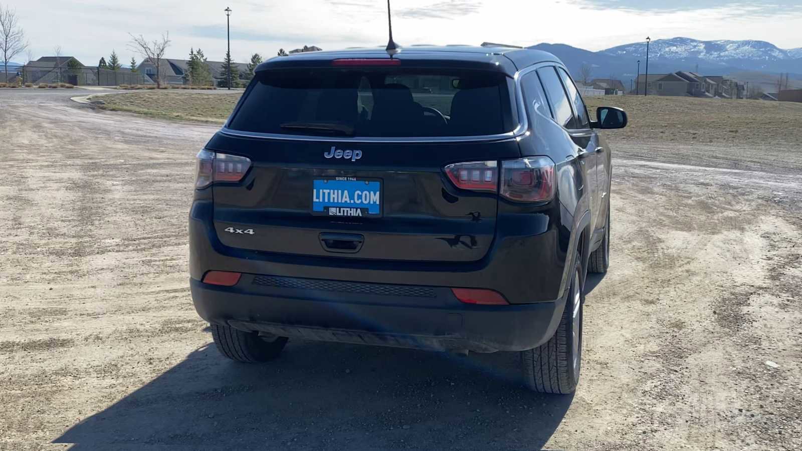 Used 2024 Jeep Compass Sport image 8