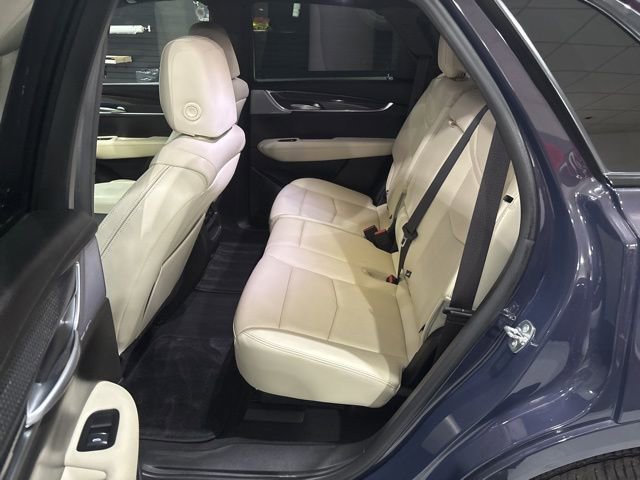 Certified 2025 Cadillac XT5 Sportv w/ Technology Package image 24