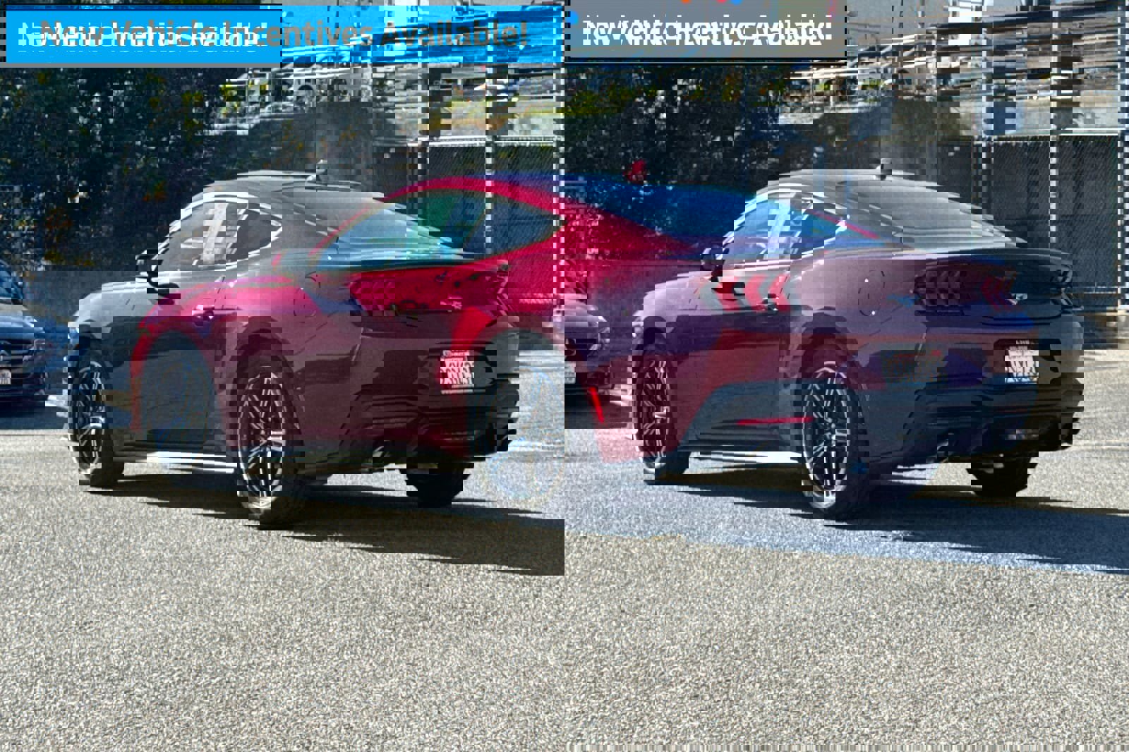 Used 2025 Ford Mustang Coupe image 6