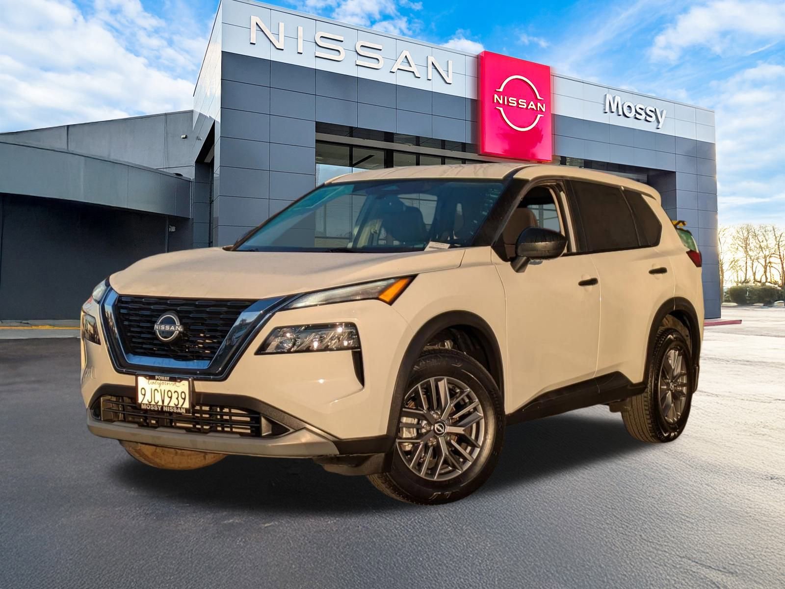 Used 2023 Nissan Rogue S