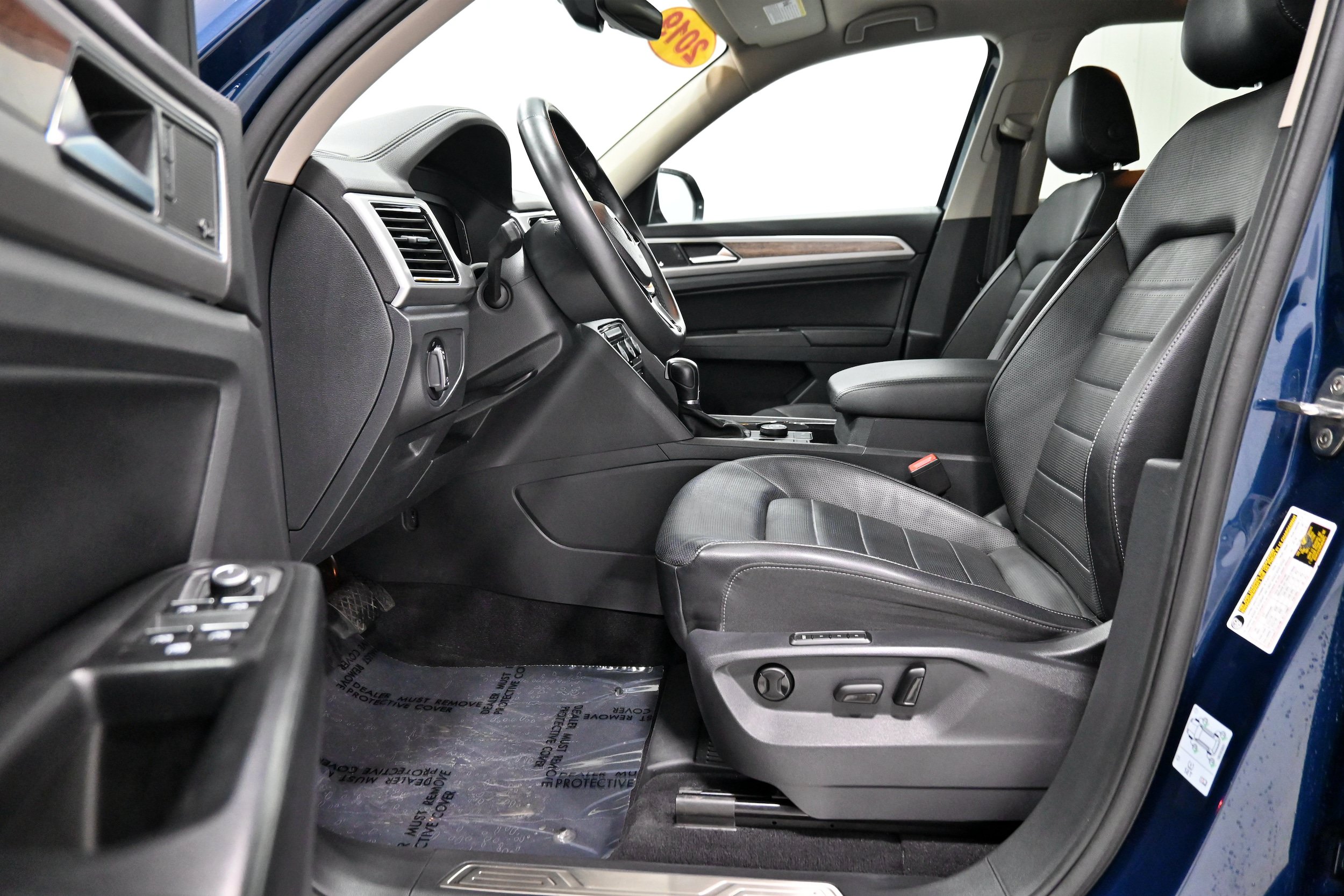Used 2019 Volkswagen Atlas SEL Premium AWD/4WD image 5
