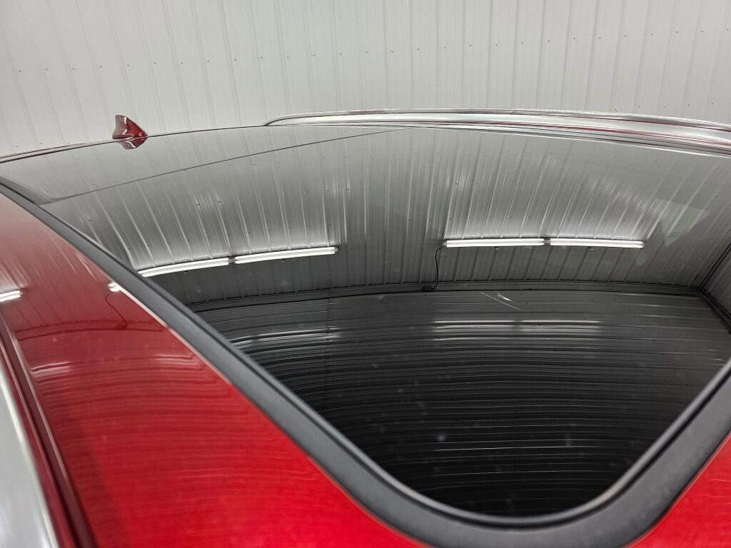 Used 2023 Buick Envision Avenir image 21