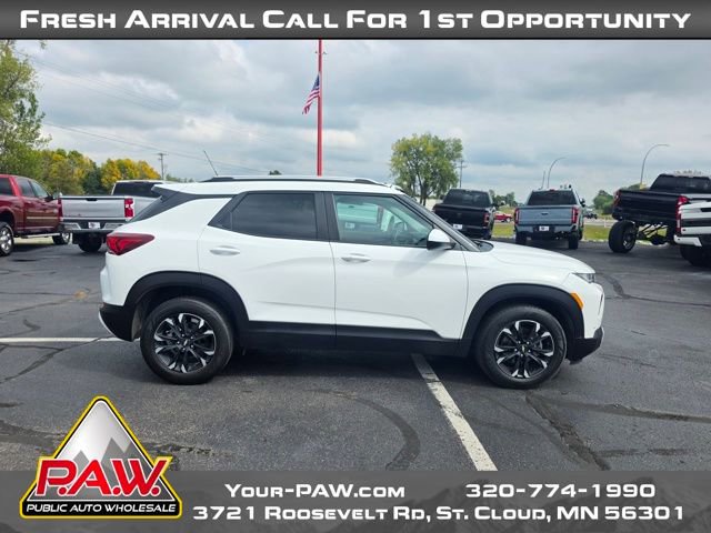 Used 2023 Chevrolet TrailBlazer LT image 1