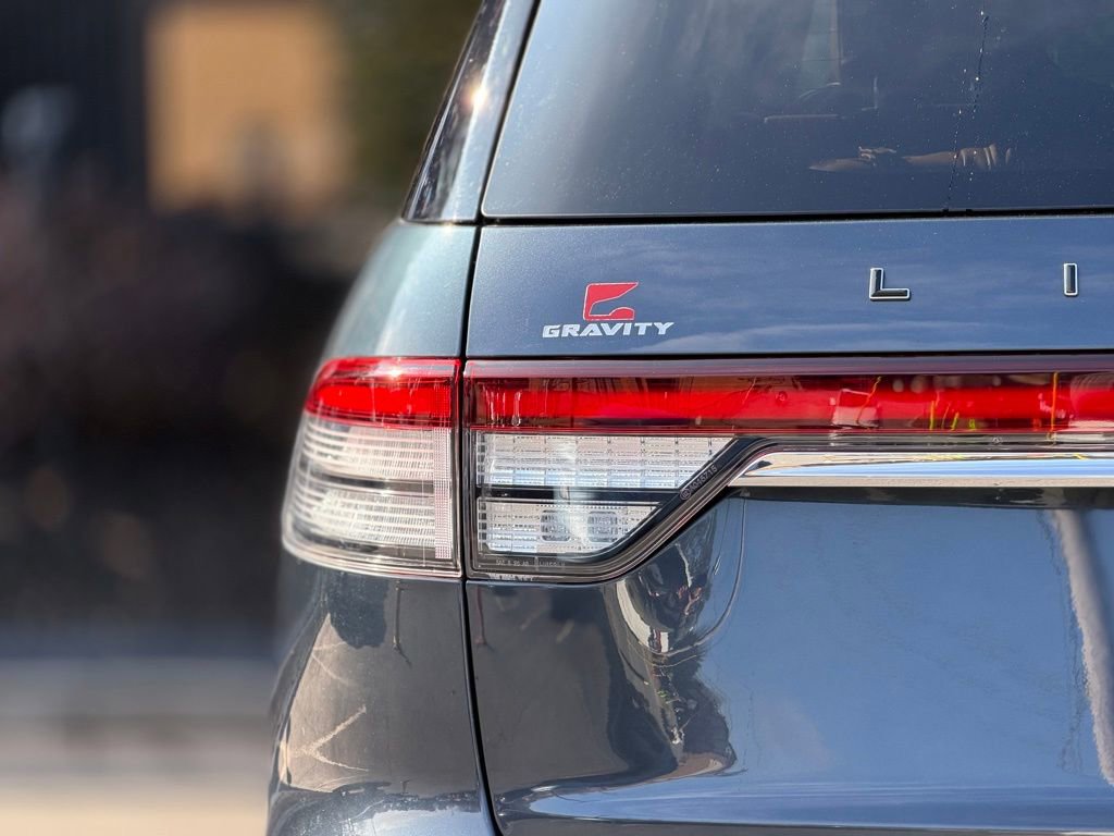 Used 2023 Lincoln Aviator Black Label image 15