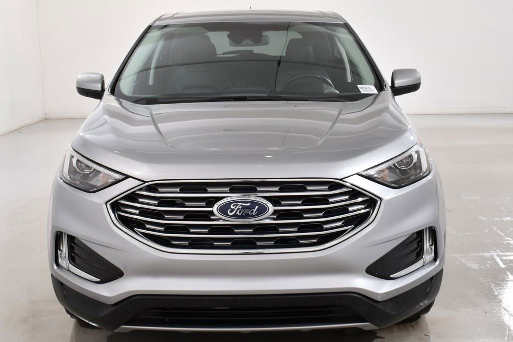 Used 2022 Ford Edge SEL w/ Convenience Package image 3