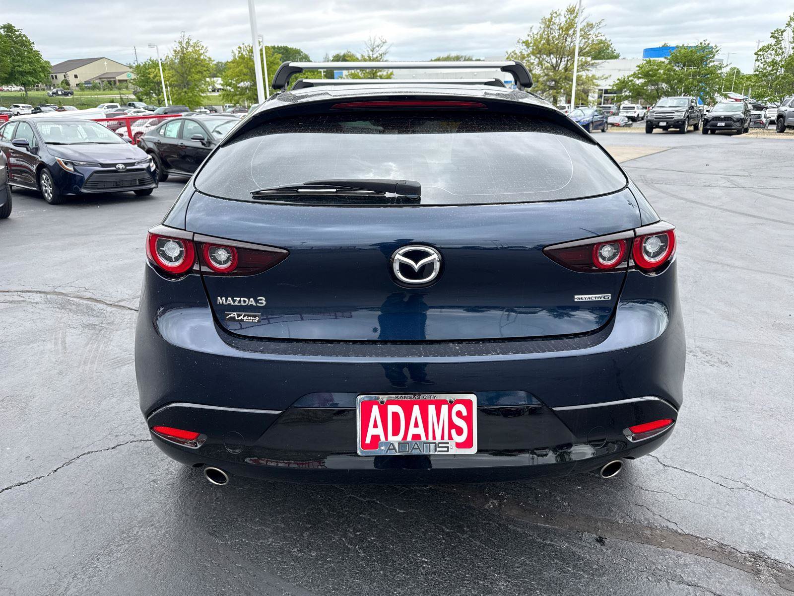 Used 2024 MAZDA MAZDA3 s FWD image 6
