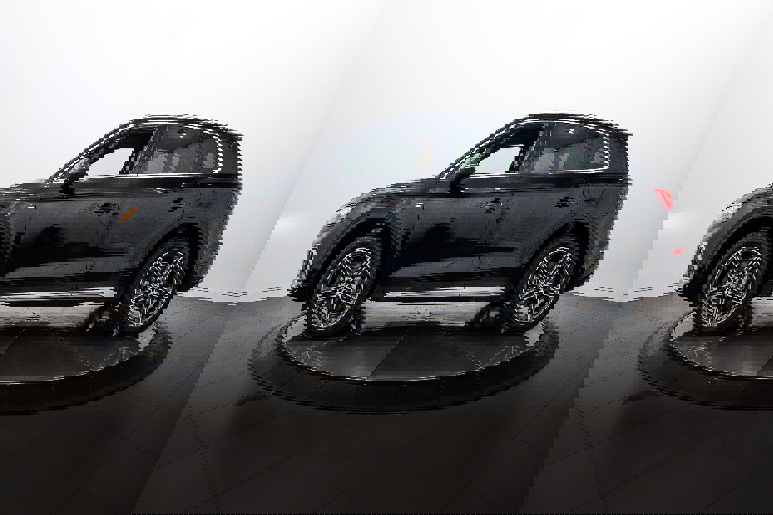 Certified 2023 Audi Q5 e Premium Plus w/ Premium Plus Package image 6