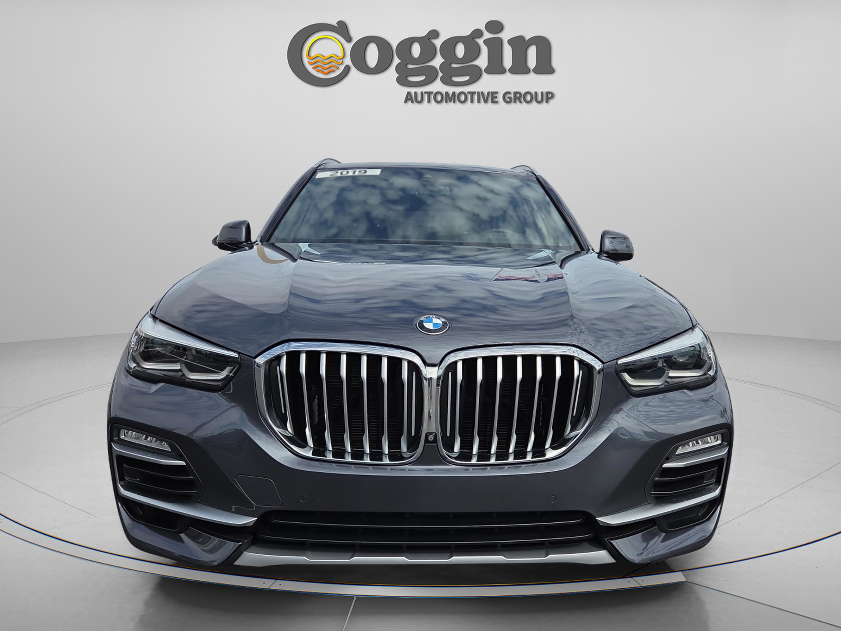 Used 2019 BMW X5 xDrive50i w/ Parking Assistance Package image 9