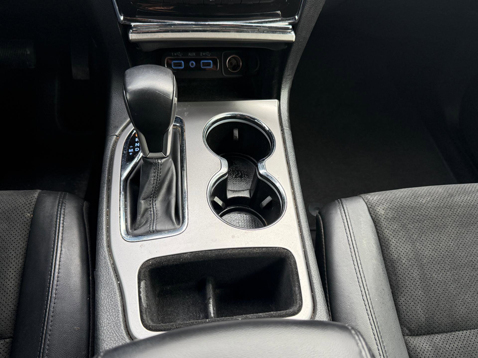 Used 2022 Jeep Grand Cherokee Laredo X image 17