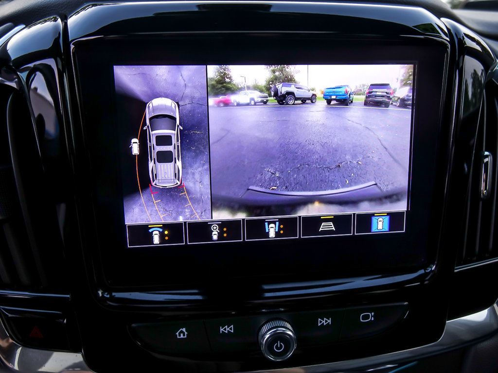 Used 2023 Chevrolet Traverse RS w/ LPO, Floor Liner Package AWD/4WD image 24
